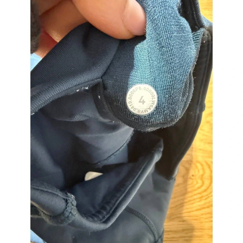 Lululemon All The Right Places‎ Crop II 23